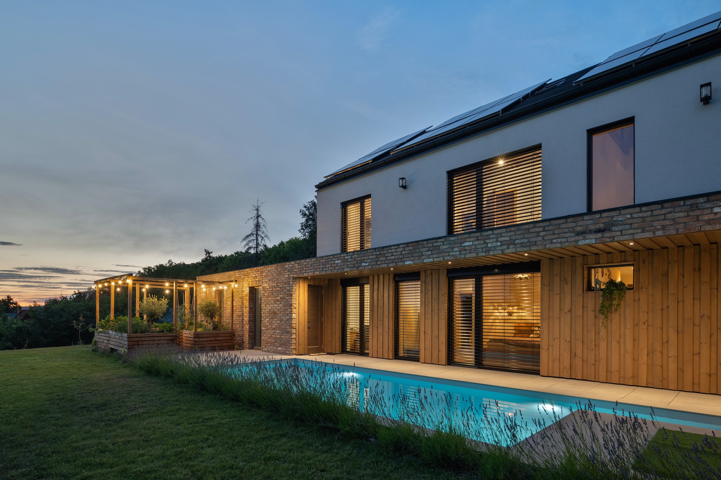 Preton Architecture Csaladihaz Csabaimarton Bj8 9219